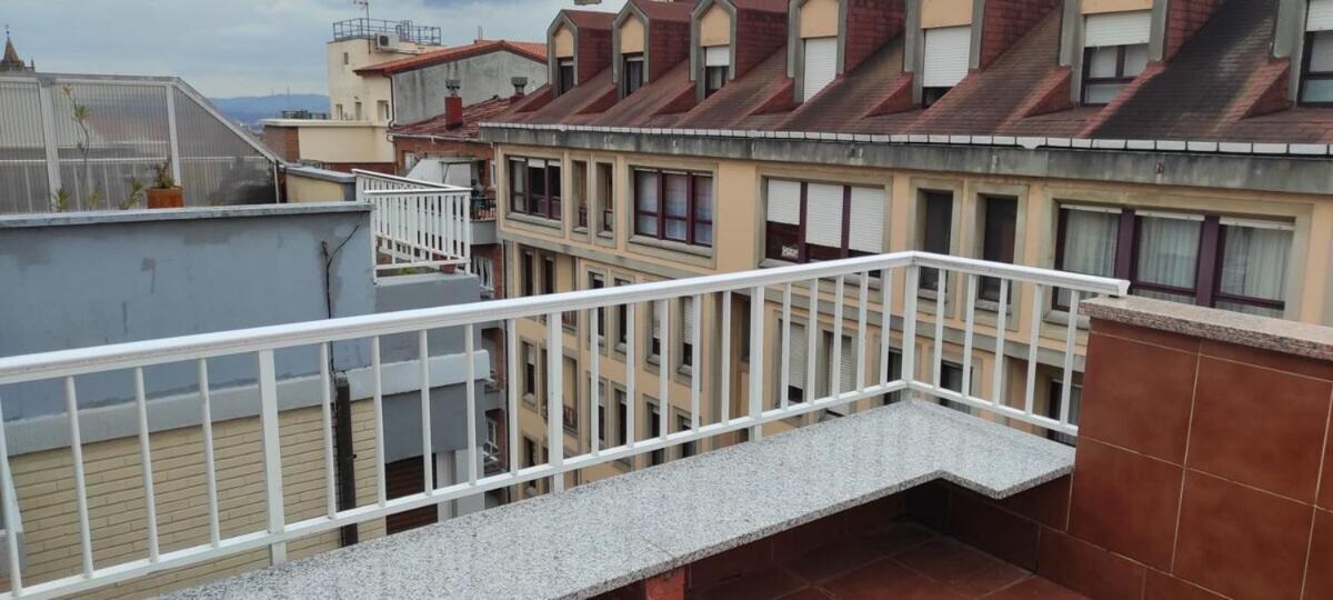 Atico Quintana II - Con Terraza, En El Centro Con Wifi Y Garaje Apartment Овиедо Екстериор снимка